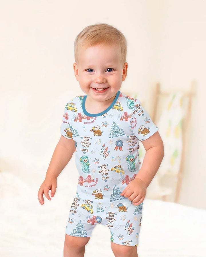 Template Zweiteiliges Pyjama-Set mit kurzen Ärmeln und Shorts