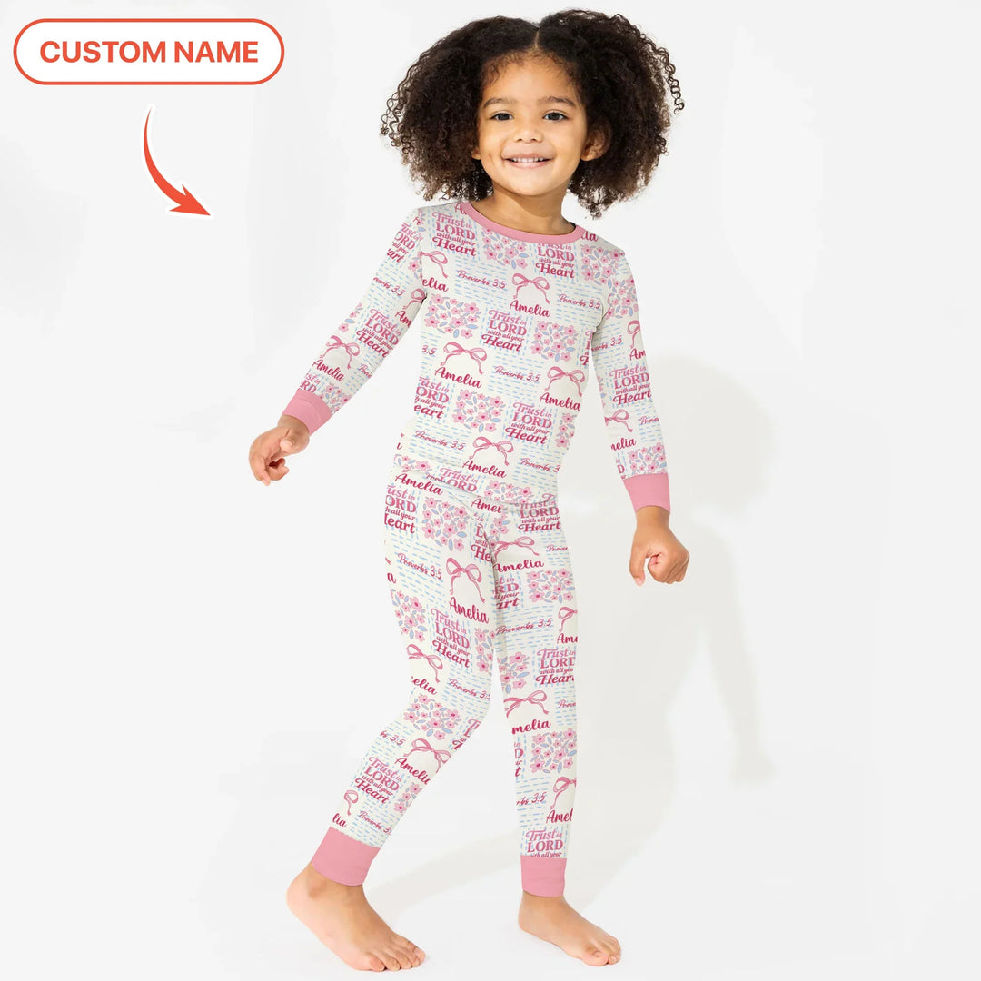 Zweiteiliges Langarm-Pyjama-Set mit Sommerfrüchten