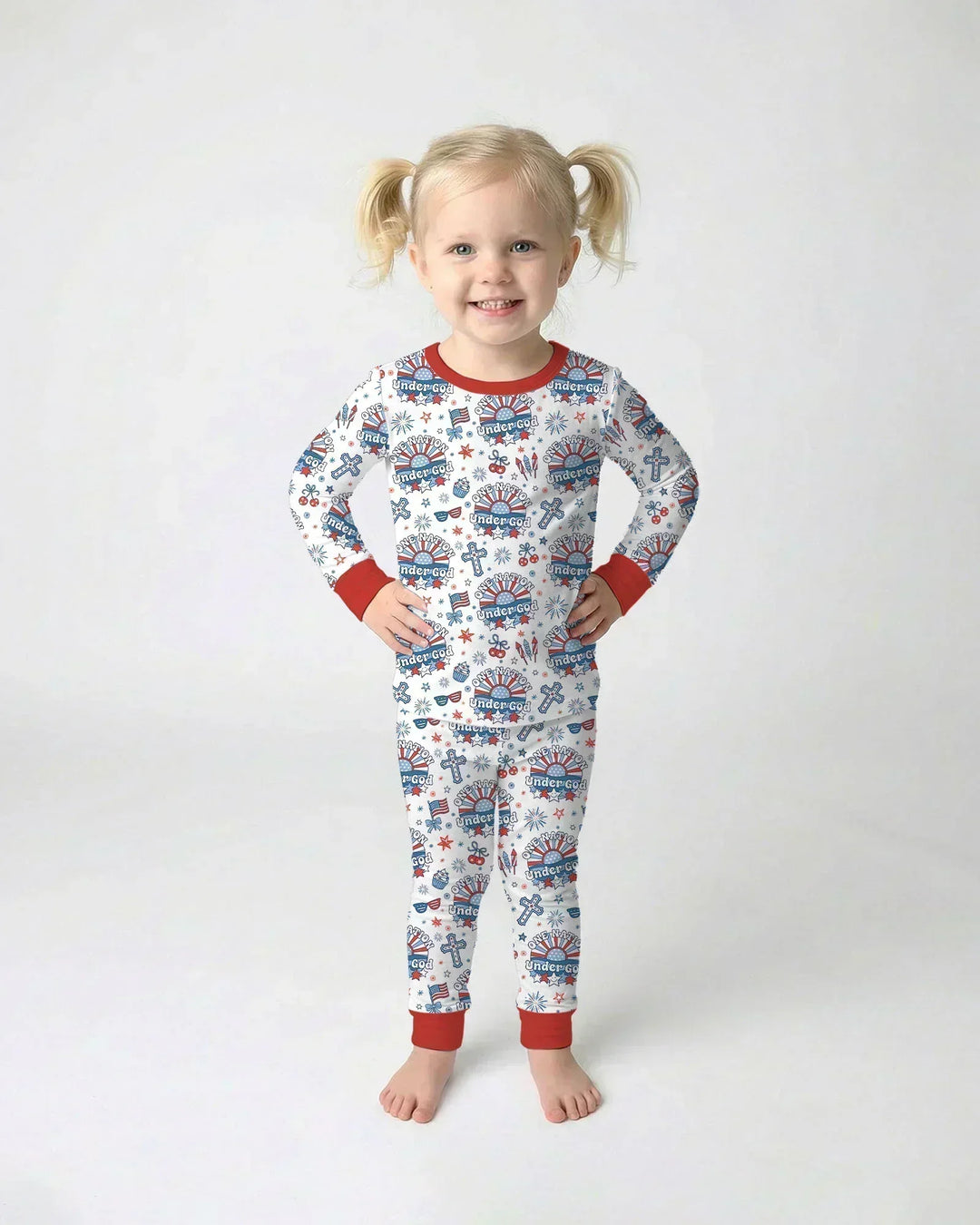 Zweiteiliges Langarm-Pyjama-Set mit Sommerfrüchten