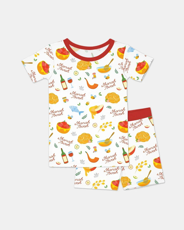 Template Zweiteiliges Pyjama-Set mit kurzen Ärmeln und Shorts