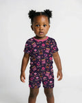 Template Zweiteiliges Pyjama-Set mit kurzen Ärmeln und Shorts