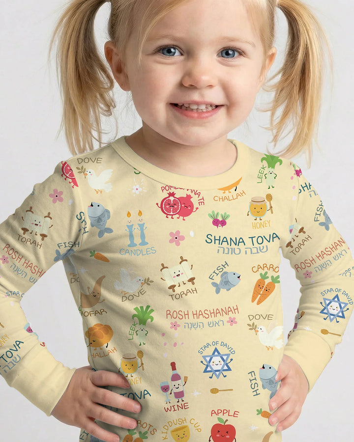 Zweiteiliges Langarm-Pyjama-Set mit Sommerfrüchten