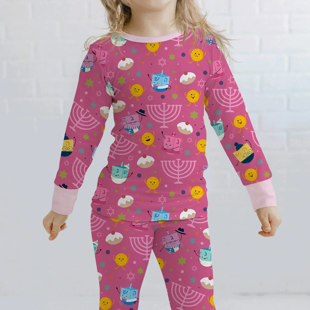 Zweiteiliges Langarm-Pyjama-Set mit Sommerfrüchten
