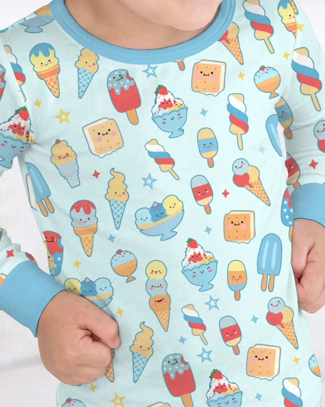 Zweiteiliges Langarm-Pyjama-Set mit Sommerfrüchten