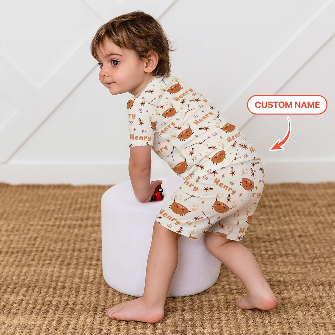 Zweiteiliges Pyjama-Set mit kurzen Ärmeln und Shorts im Sommer-Design