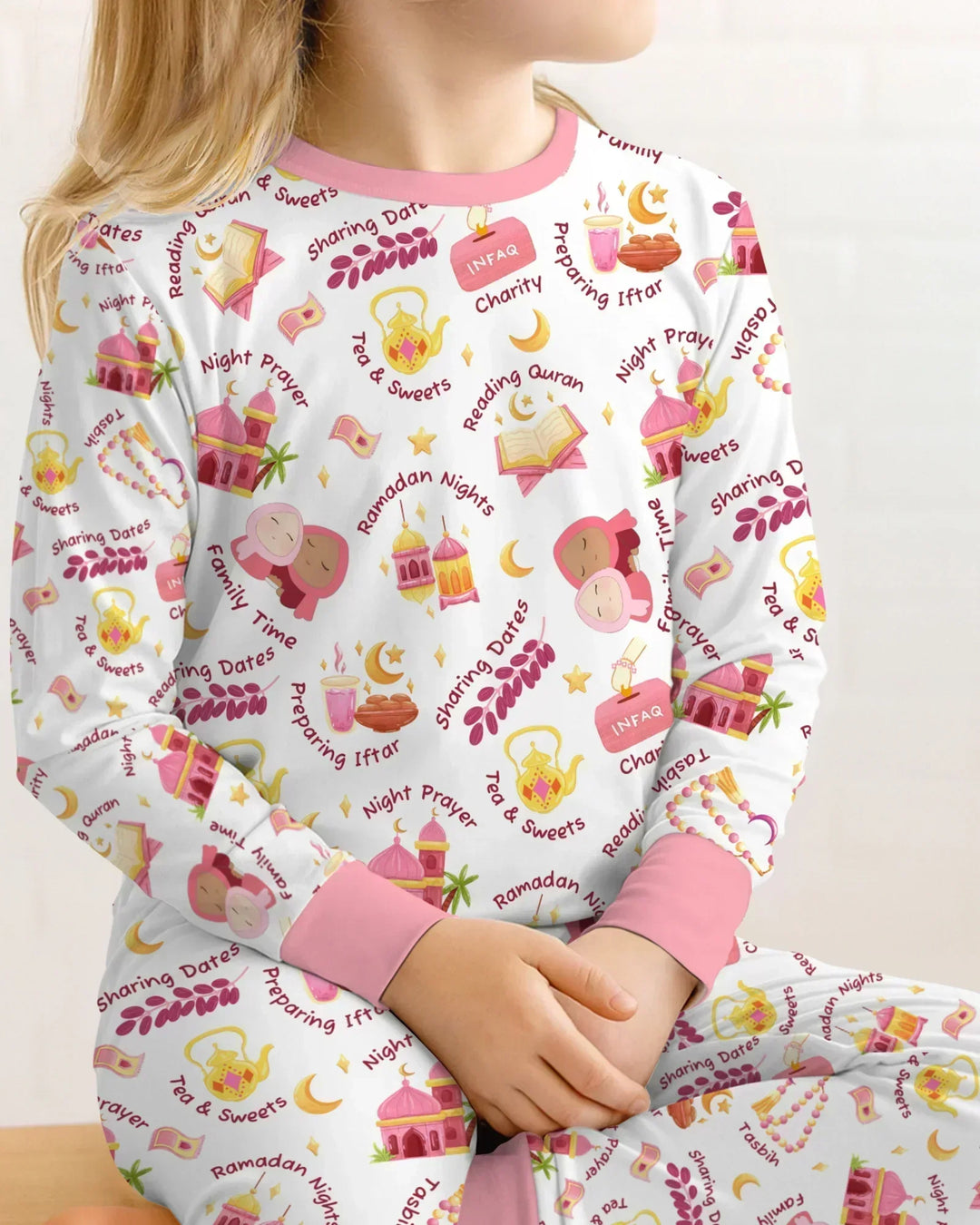 Zweiteiliges Langarm-Pyjama-Set mit Sommerfrüchten