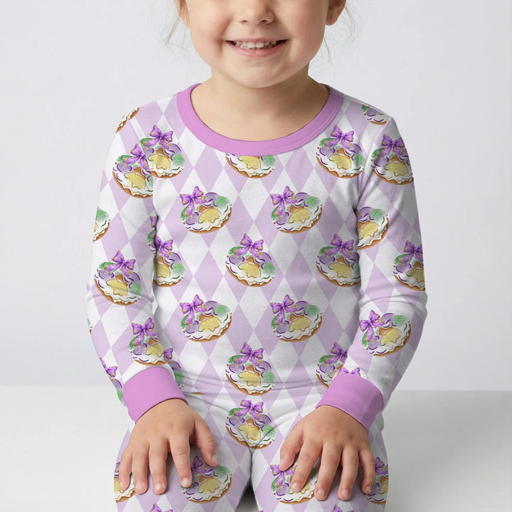 Zweiteiliges Langarm-Pyjama-Set mit Sommerfrüchten