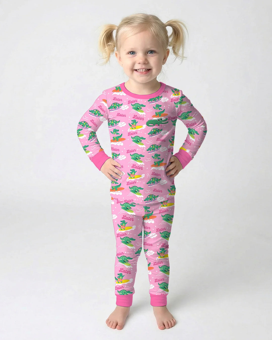 Zweiteiliges Langarm-Pyjama-Set mit Sommerfrüchten