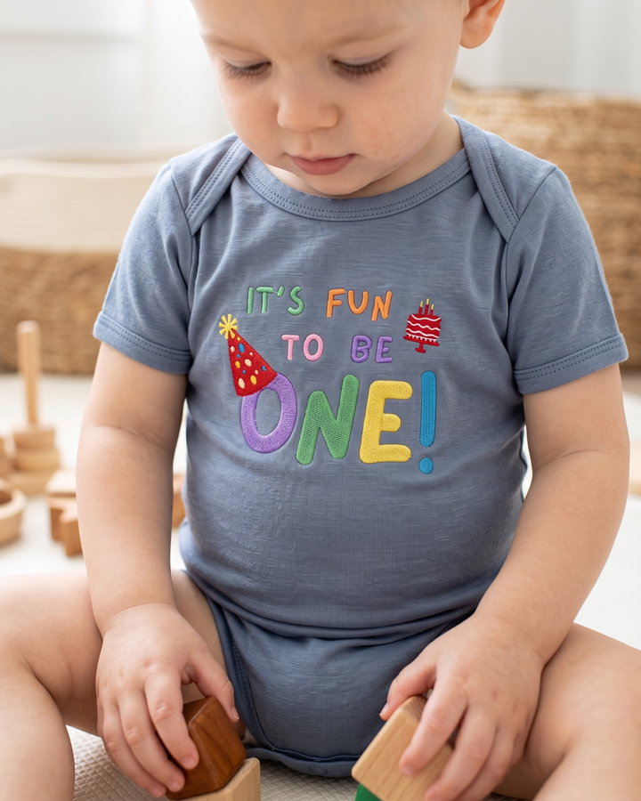 Gerippte Babykleidung mit individuellem Foto - Weich &amp; Skizzenhaft