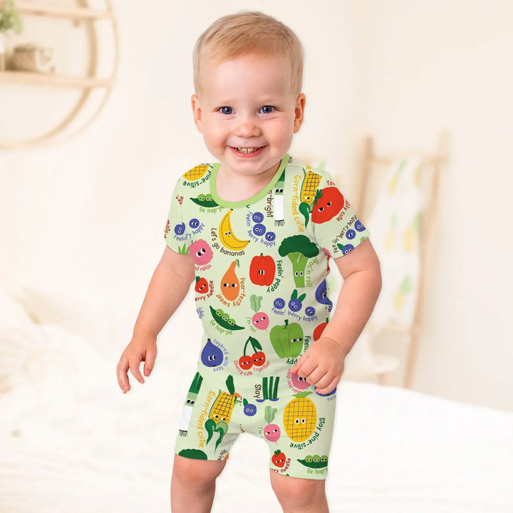 Template Zweiteiliges Pyjama-Set mit kurzen Ärmeln und Shorts