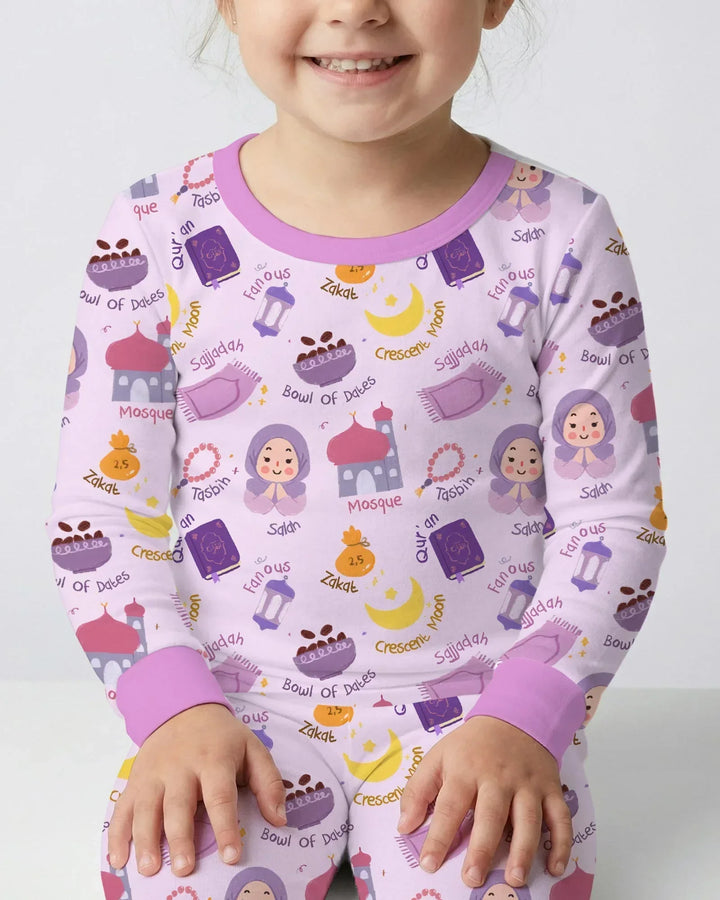 Zweiteiliges Langarm-Pyjama-Set mit Sommerfrüchten