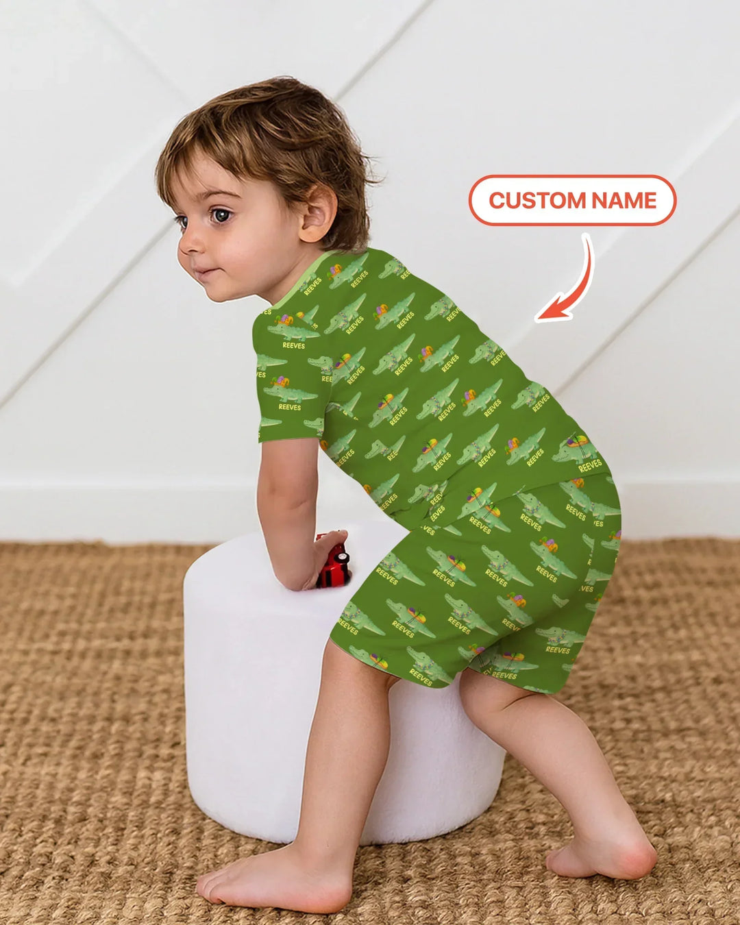 Zweiteiliges Pyjama-Set mit kurzen Ärmeln und Shorts im Sommer-Design