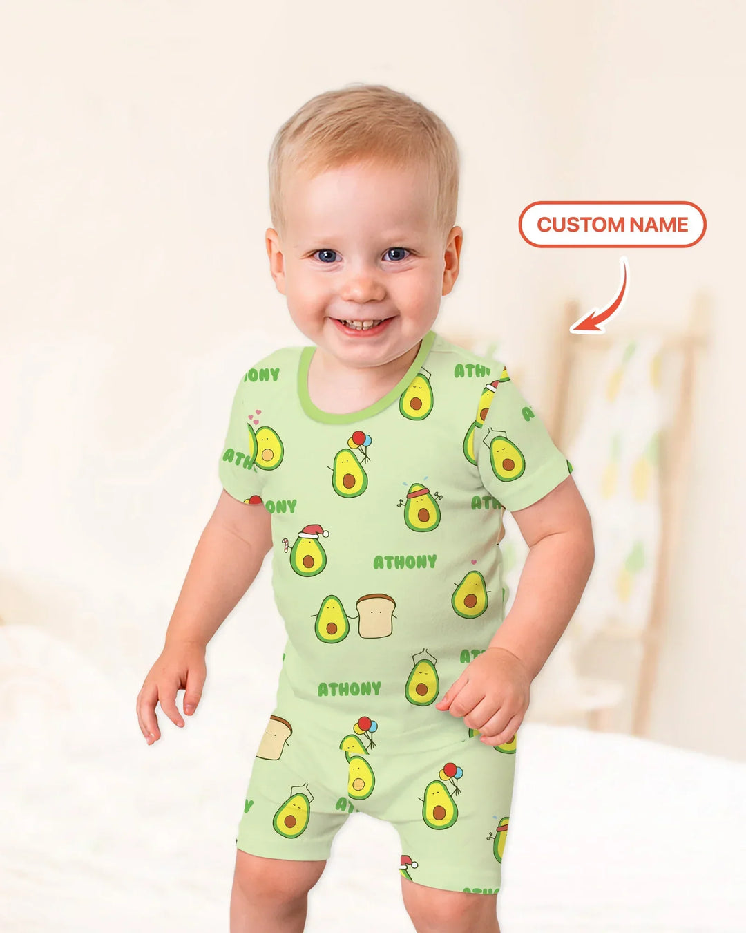 Zweiteiliges Pyjama-Set mit kurzen Ärmeln und Shorts im Sommer-Design