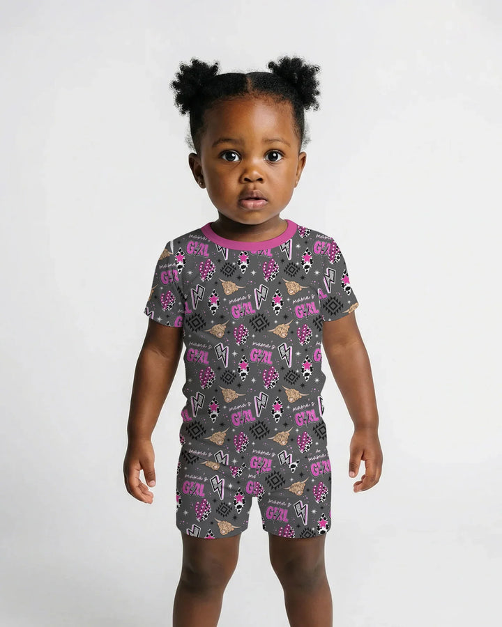 Template Zweiteiliges Pyjama-Set mit kurzen Ärmeln und Shorts