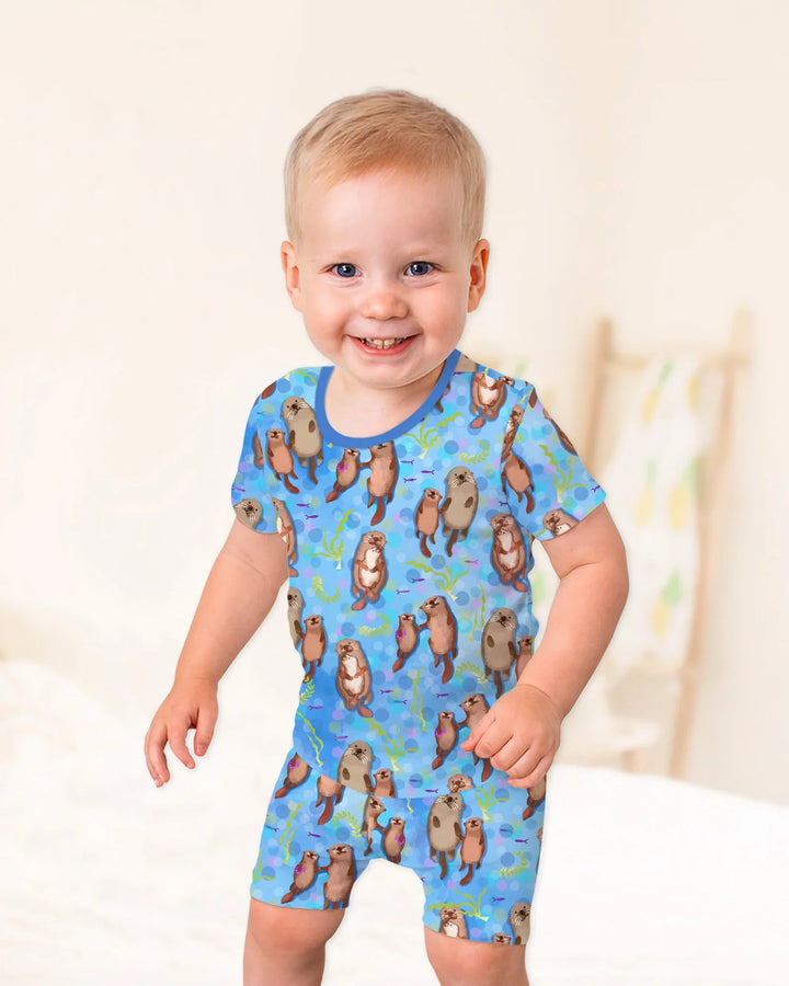 Template Zweiteiliges Pyjama-Set mit kurzen Ärmeln und Shorts