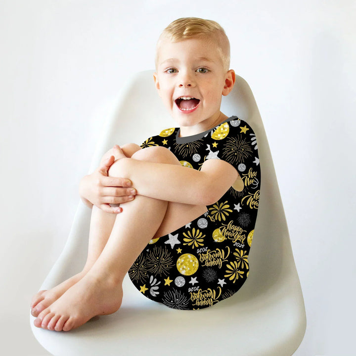 Template Zweiteiliges Pyjama-Set mit kurzen Ärmeln und Shorts