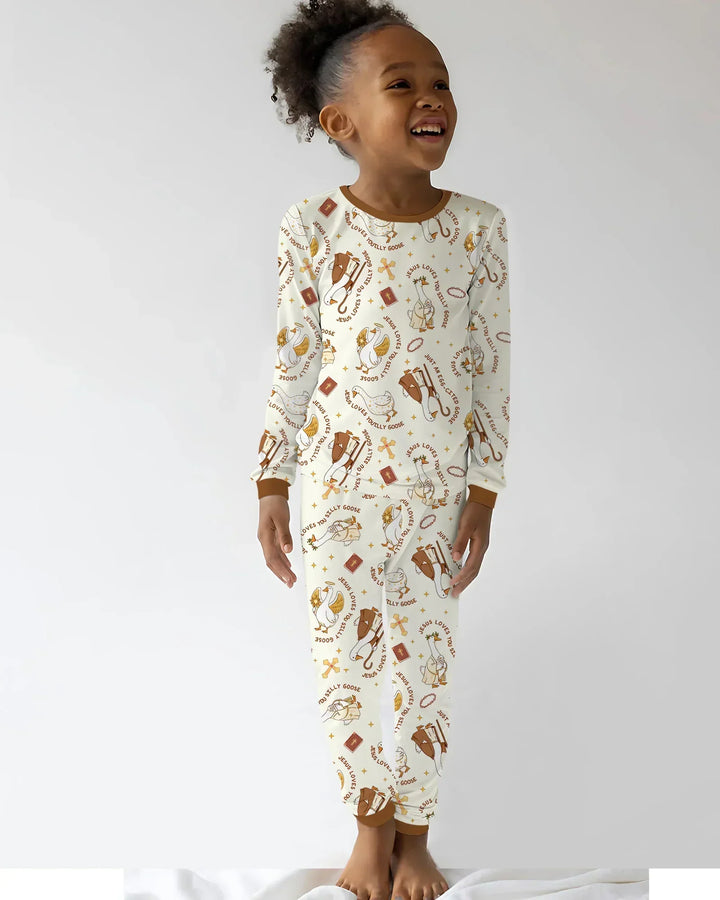Zweiteiliges Langarm-Pyjama-Set mit Sommerfrüchten