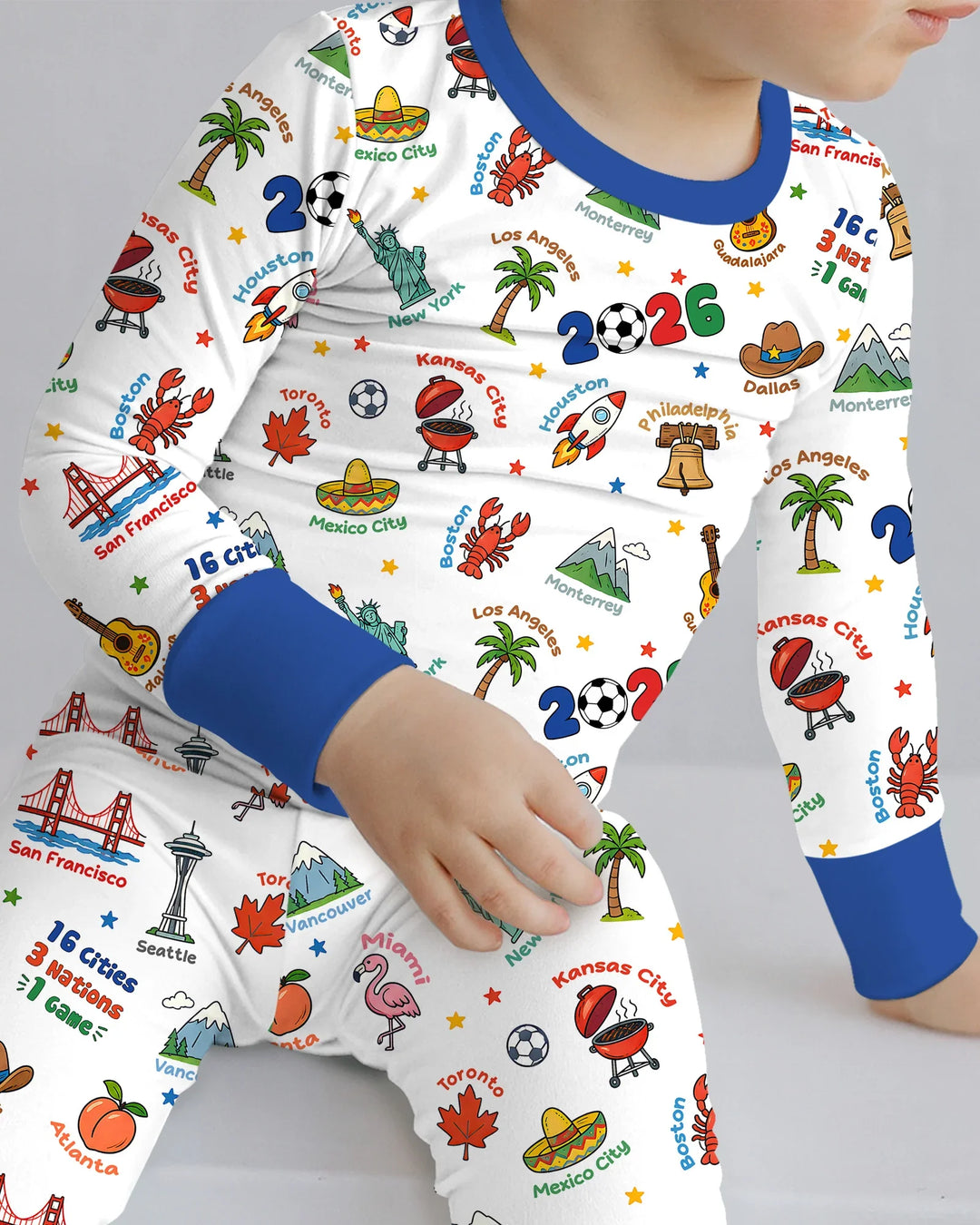 Zweiteiliges Langarm-Pyjama-Set mit Sommerfrüchten