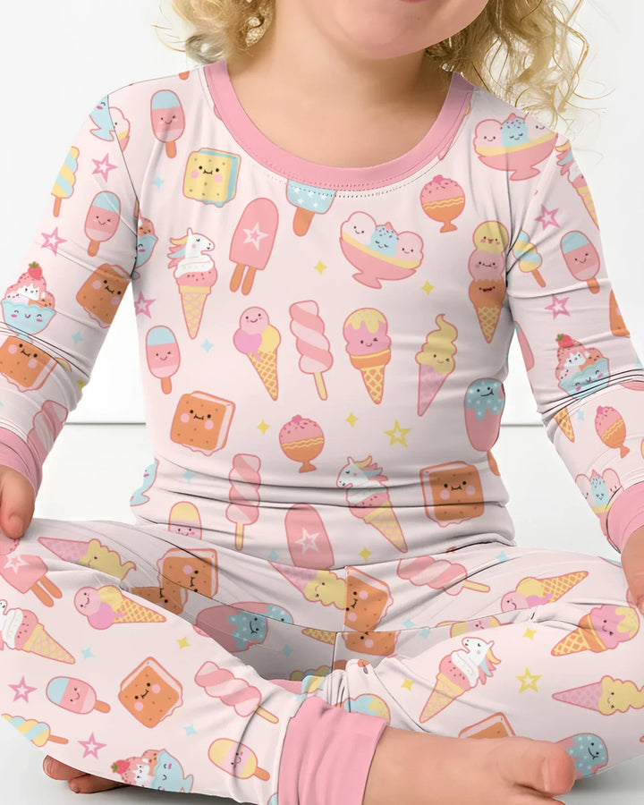 Zweiteiliges Langarm-Pyjama-Set mit Sommerfrüchten
