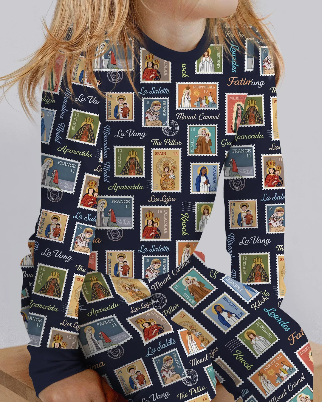 Zweiteiliges Langarm-Pyjama-Set mit Sommerfrüchten