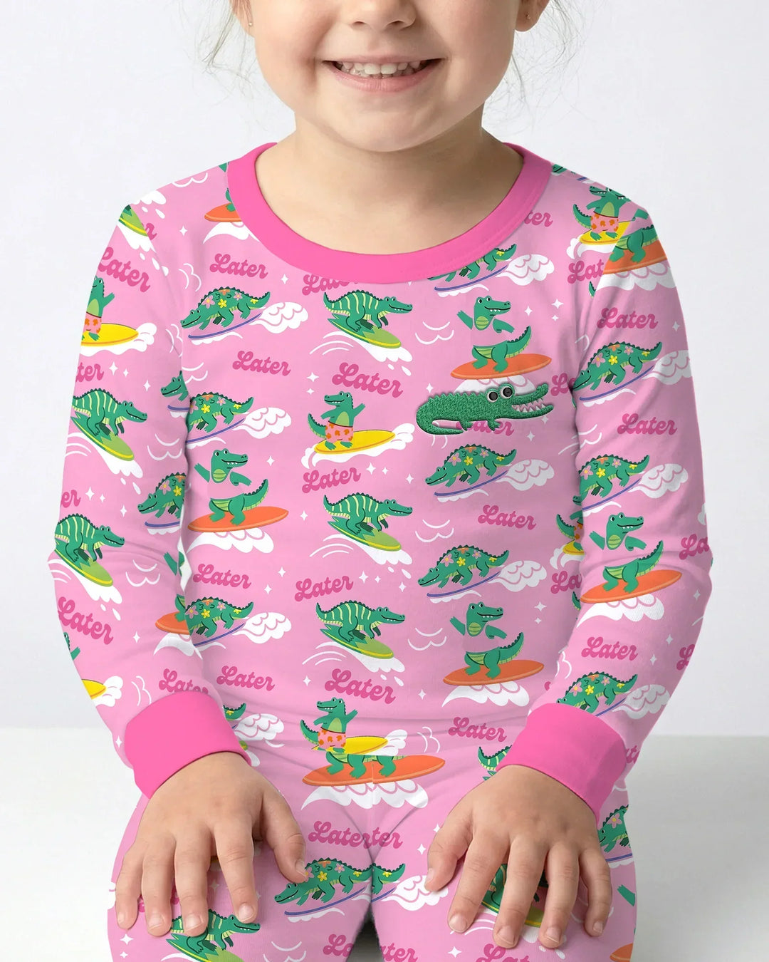 Zweiteiliges Langarm-Pyjama-Set mit Sommerfrüchten