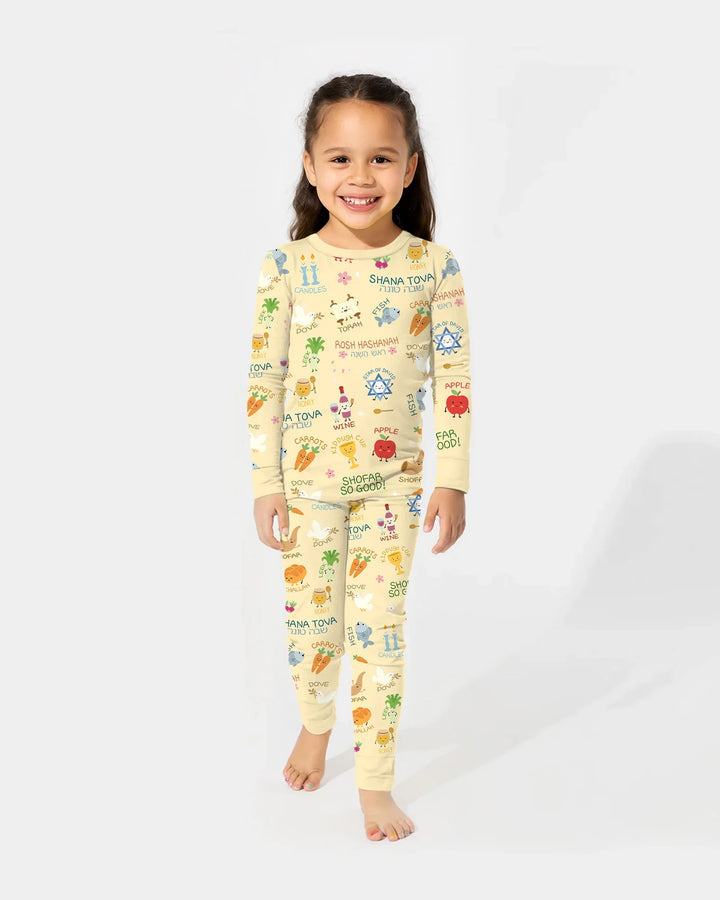 Zweiteiliges Langarm-Pyjama-Set mit Sommerfrüchten