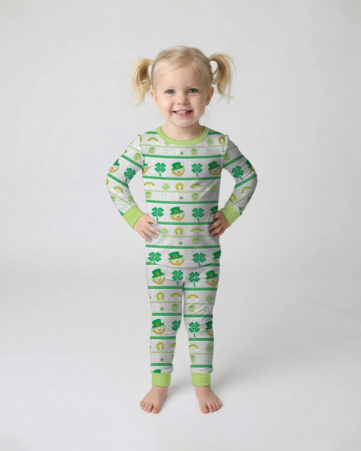 Zweiteiliges Langarm-Pyjama-Set mit Sommerfrüchten