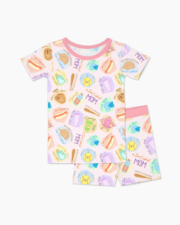 Template Zweiteiliges Pyjama-Set mit kurzen Ärmeln und Shorts
