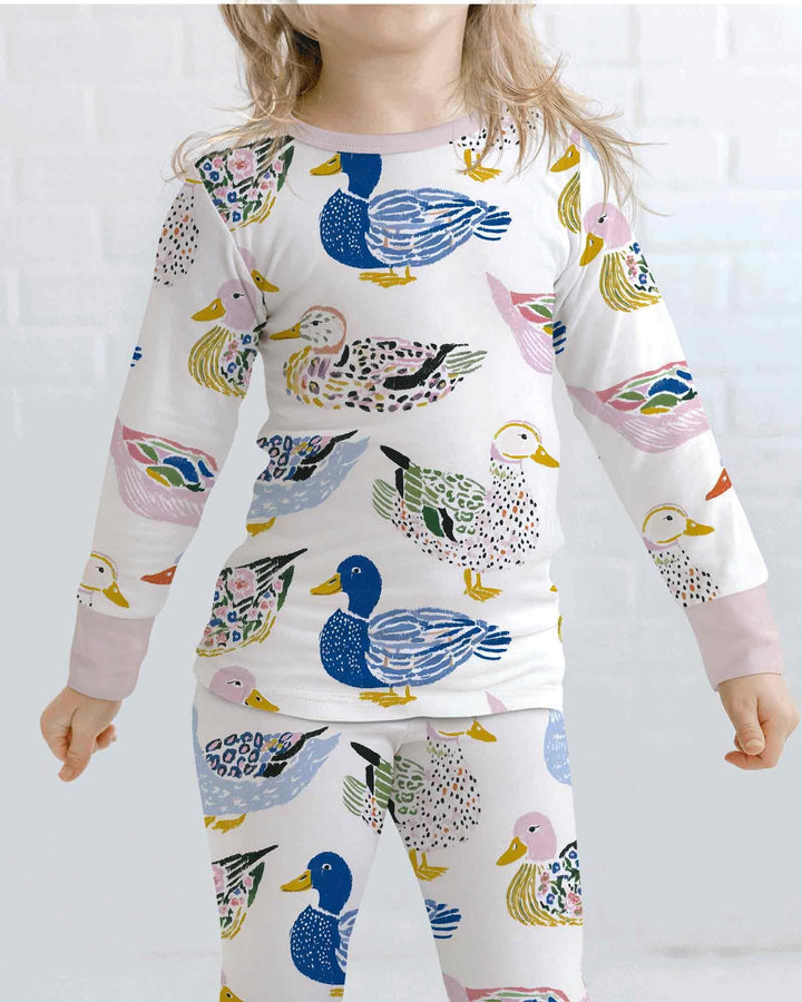 Zweiteiliges Langarm-Pyjama-Set mit Sommerfrüchten