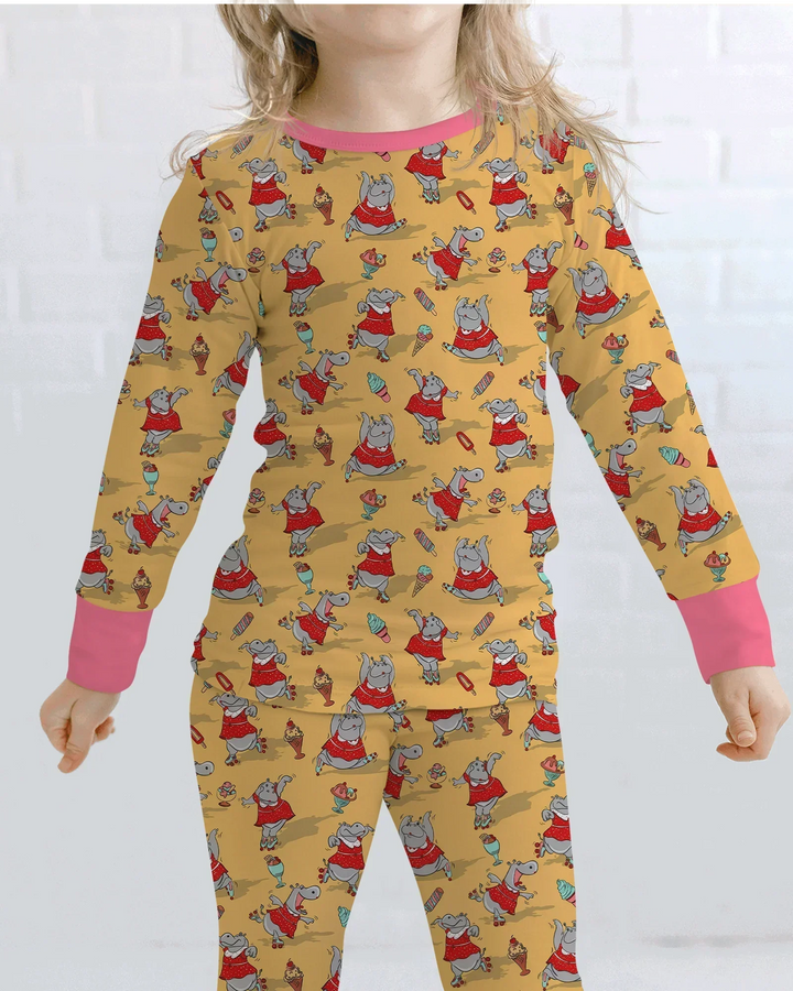 Zweiteiliges Langarm-Pyjama-Set mit Sommerfrüchten