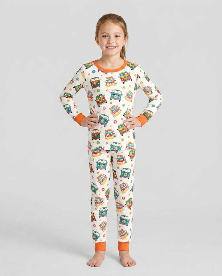 Zweiteiliges Langarm-Pyjama-Set mit Sommerfrüchten