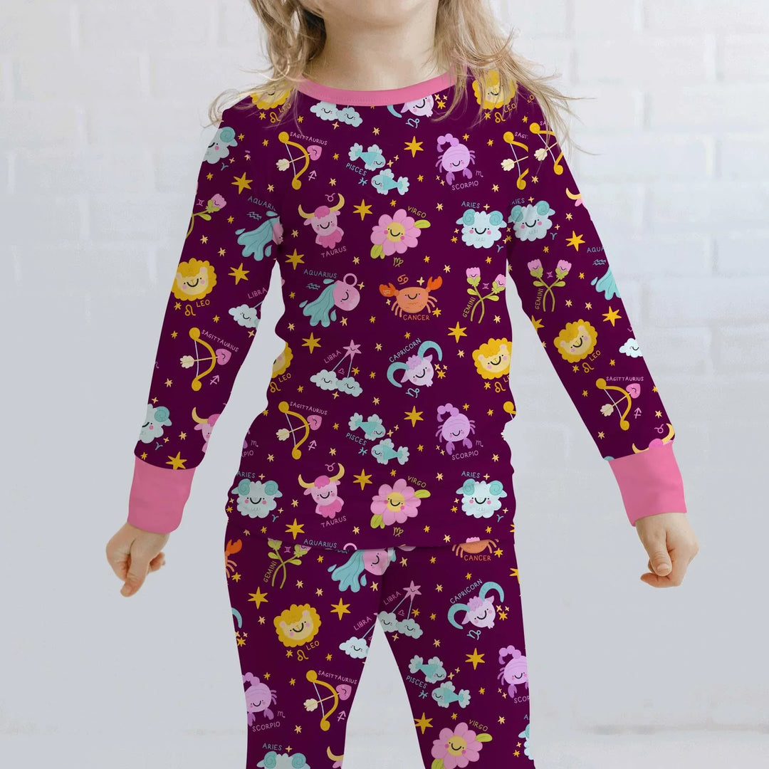 Zweiteiliges Langarm-Pyjama-Set mit Sommerfrüchten
