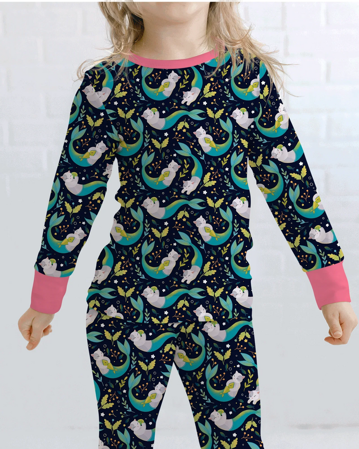 Zweiteiliges Langarm-Pyjama-Set mit Sommerfrüchten