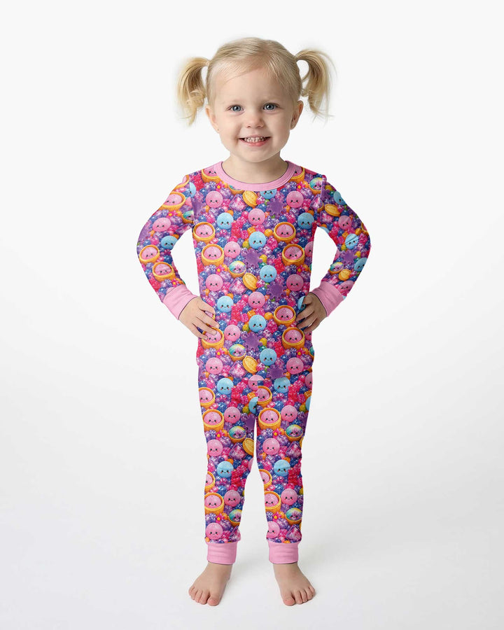 Zweiteiliges Langarm-Pyjama-Set mit Sommerfrüchten