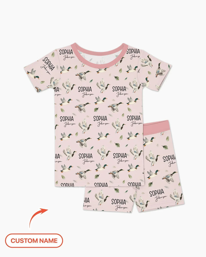 Zweiteiliges Pyjama-Set mit kurzen Ärmeln und Shorts im Sommer-Design