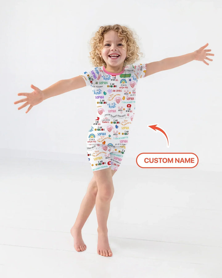 Zweiteiliges Pyjama-Set mit kurzen Ärmeln und Shorts im Sommer-Design