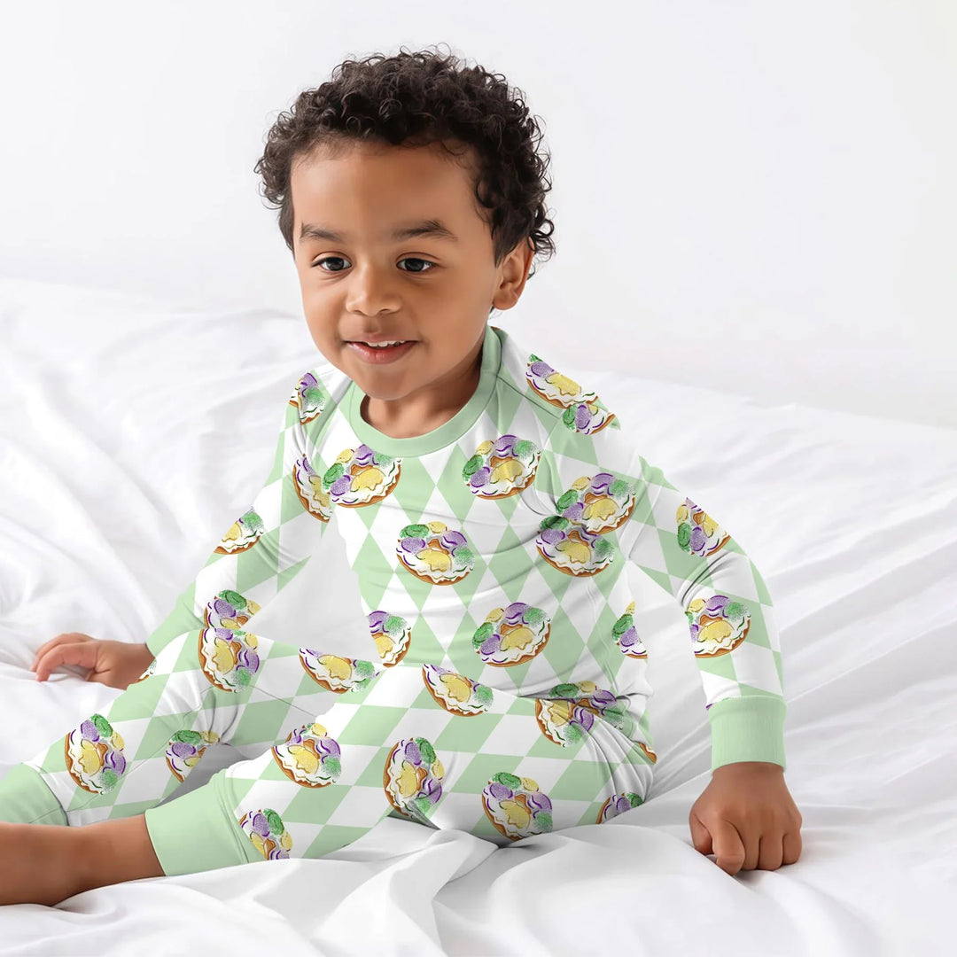 Zweiteiliges Langarm-Pyjama-Set mit Sommerfrüchten