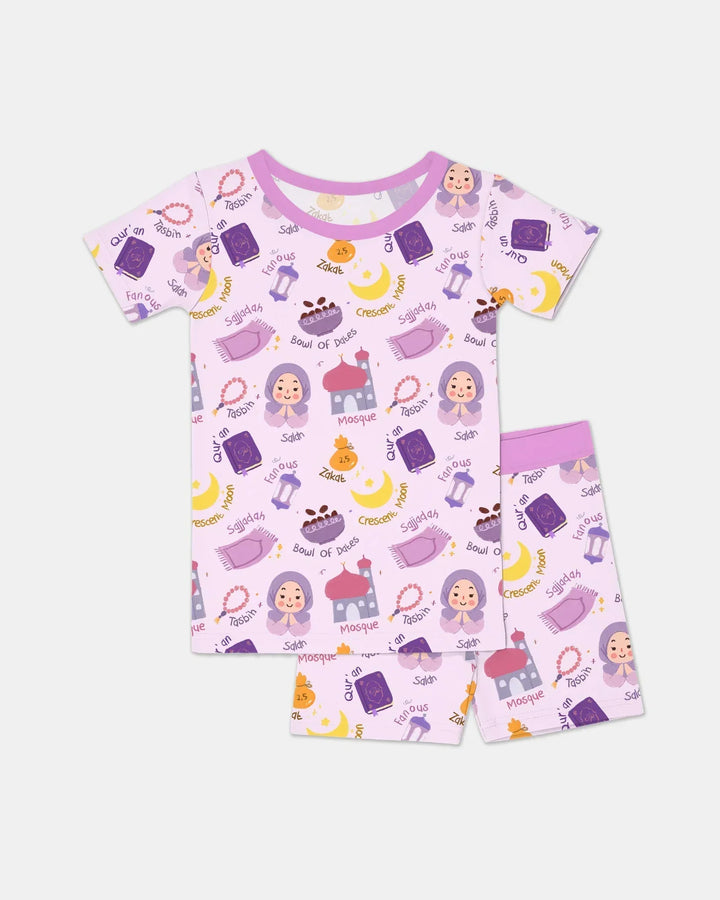 Template Zweiteiliges Pyjama-Set mit kurzen Ärmeln und Shorts