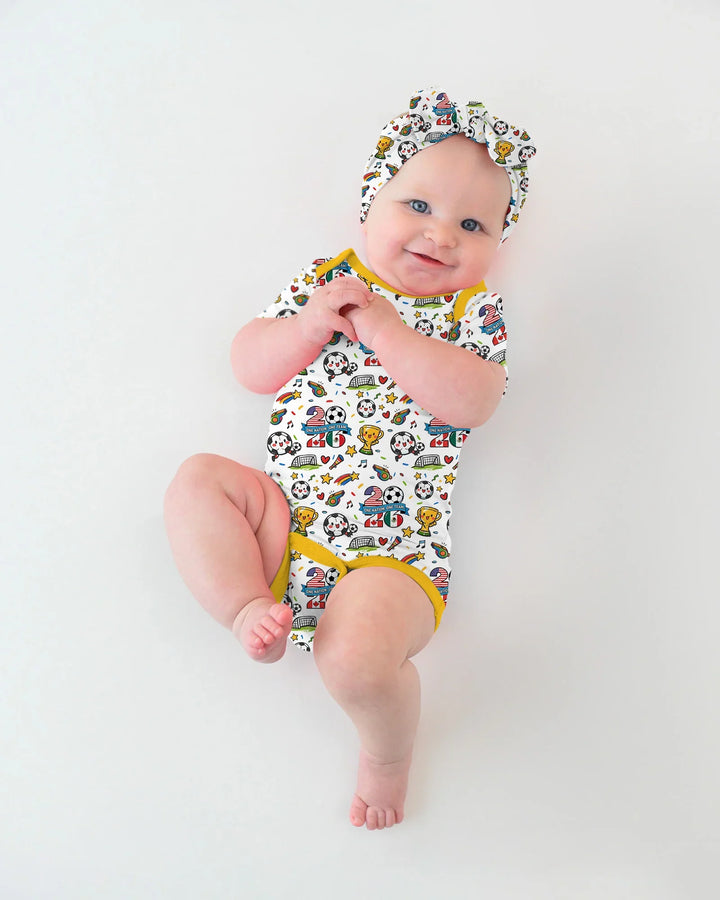 Gerippte Babykleidung mit individuellem Foto - Weich &amp; Skizzenhaft