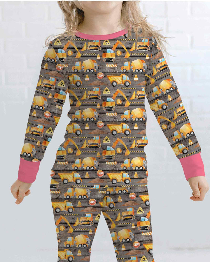 Zweiteiliges Langarm-Pyjama-Set mit Sommerfrüchten
