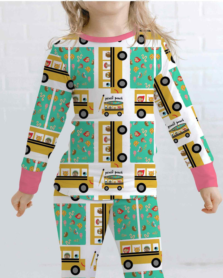 Zweiteiliges Langarm-Pyjama-Set mit Sommerfrüchten