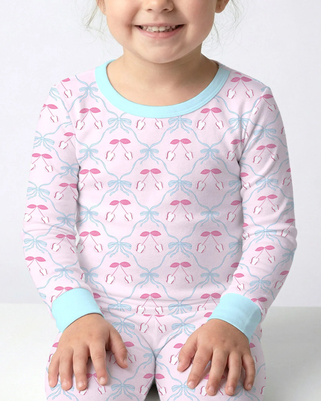 Zweiteiliges Langarm-Pyjama-Set mit Sommerfrüchten