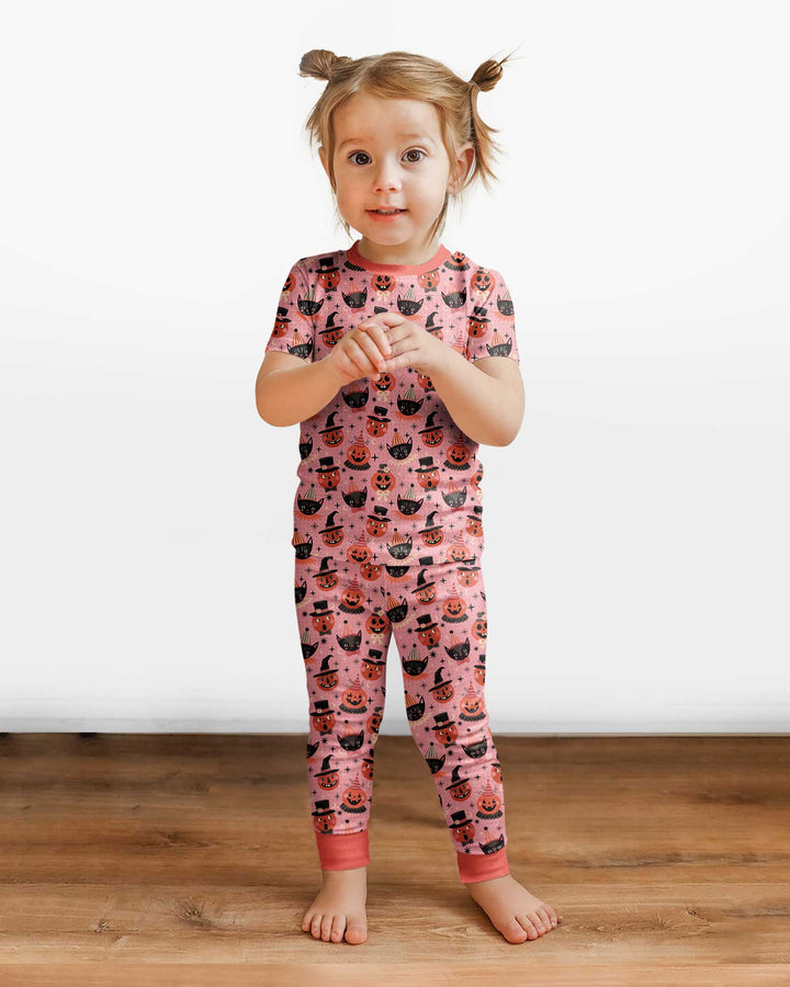 Retro Halloween Cats and Funny Pumpkins Bamboo Two Piece Short Sleeve Pajama Set