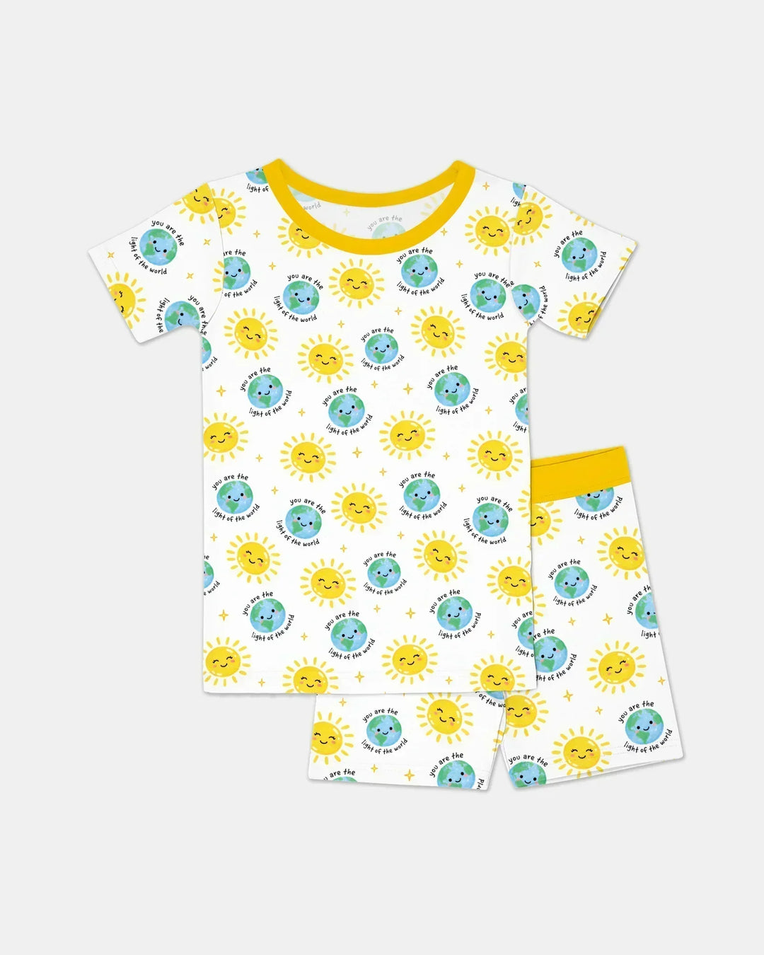 Template Zweiteiliges Pyjama-Set mit kurzen Ärmeln und Shorts