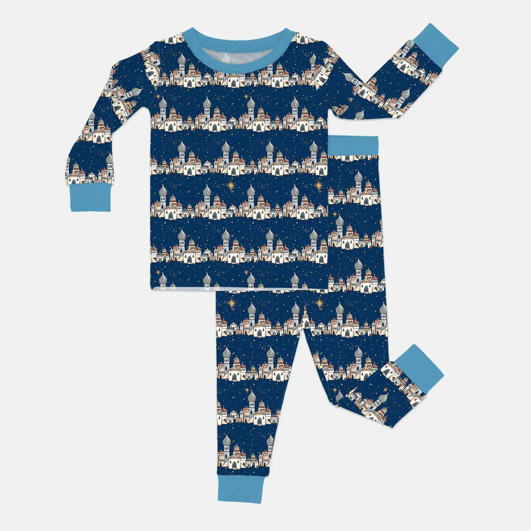 Zweiteiliges Langarm-Pyjama-Set mit Sommerfrüchten