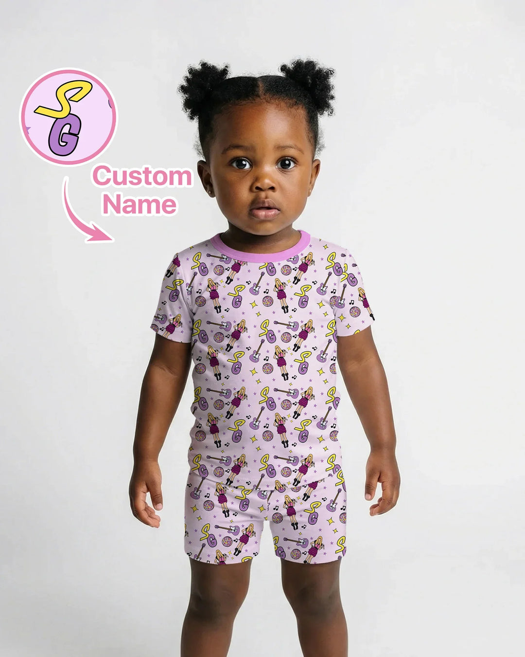 Zweiteiliges Pyjama-Set mit kurzen Ärmeln und Shorts im Sommer-Design