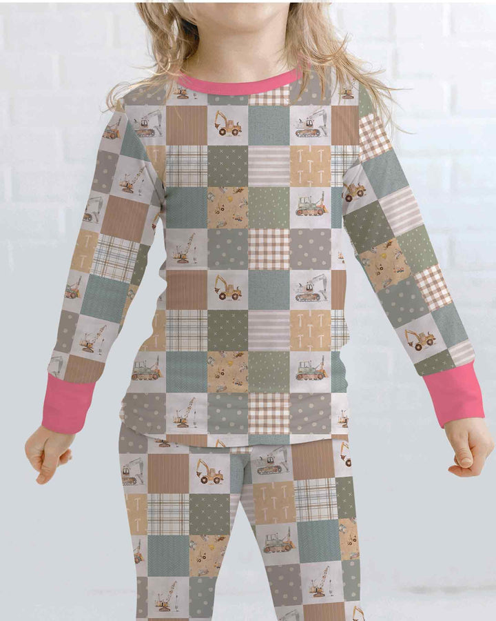 Zweiteiliges Langarm-Pyjama-Set mit Sommerfrüchten