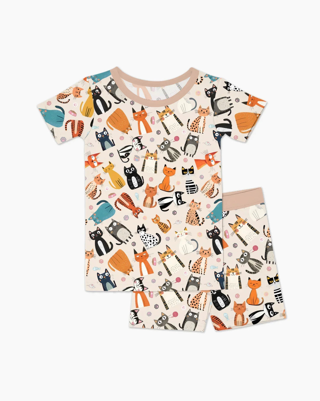 Template Zweiteiliges Pyjama-Set mit kurzen Ärmeln und Shorts