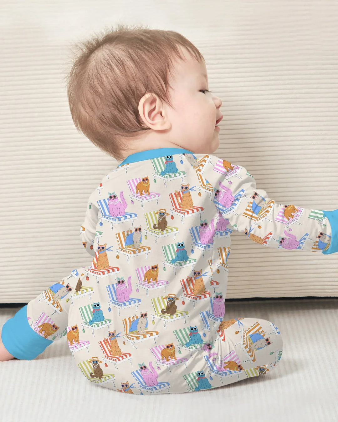 Gerippte Babykleidung mit individuellem Foto - Weich &amp; Skizzenhaft