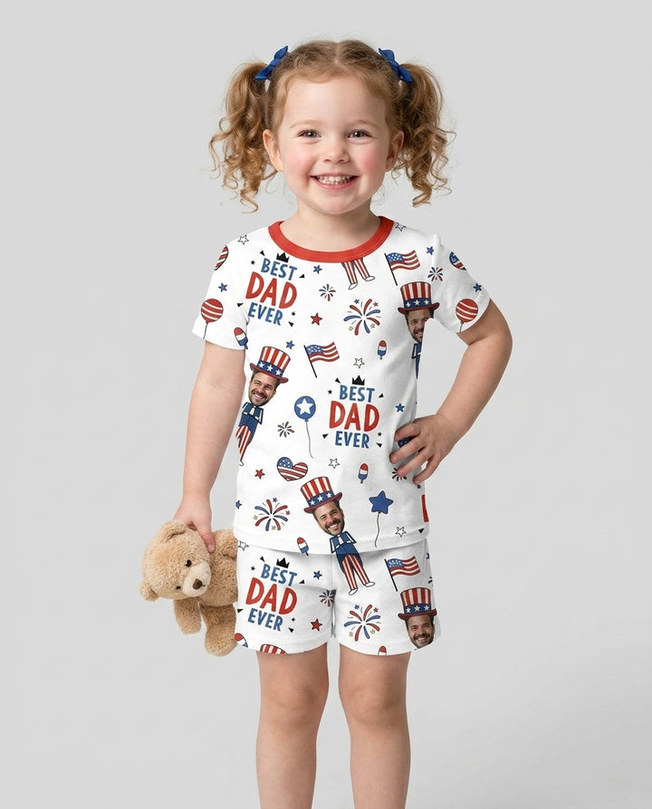 Zweiteiliges Pyjama-Set mit kurzen Ärmeln und Shorts im Sommer-Design